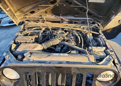 2010 Jeep Wrangler Unlimited Sport из США, поврежденный, VIN 1J4BA3H1XAL130477